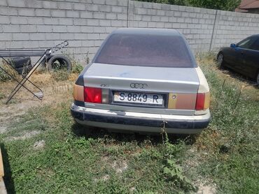авуди с4: Audi S4: 1993 г., 2.3 л, Механика, Бензин, Седан