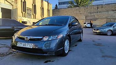 Honda: Honda Civic: 1.3 l | 2006 il Sedan — 6