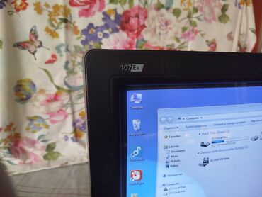 Monitori: Stari retro Philips monitor 107E6 - vintage. Ima sitne ogrebotinice na — 1