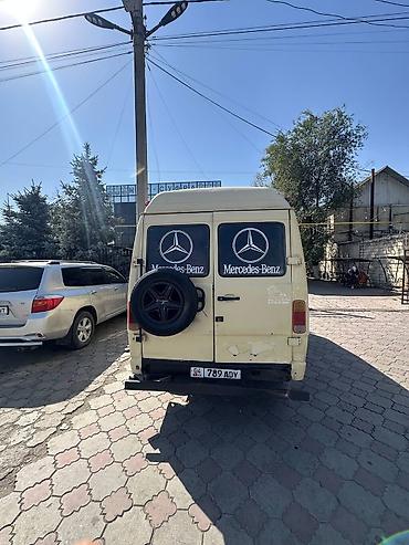 x class: Mercedes-Benz T1: 2020 г., Механика, Дизель, Фургон — 4