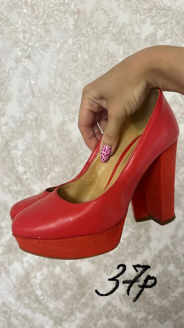 Блузки: Одежда, покупала в Италии/Дубаи, размеры от 48 до 58, новое и б/у,фото — 30