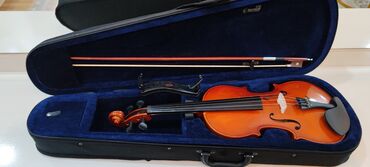 kanifol: 🎻 Skripka 4/4 və smyçok, tam simmetrikdir və istifadəyə tam