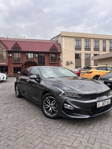 свежепригнанный: Kia K5: 2021 г., 2 л, Автомат, Газ, Седан