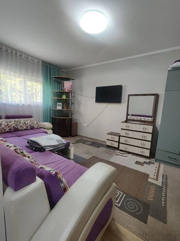 ак ордодон квартира берилет: 2 комнаты, 40 м², Индивидуалка, 1 этаж, Евроремонт
