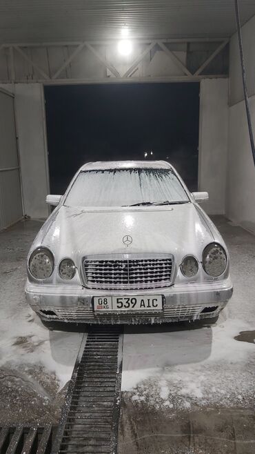 Mercedes-Benz: Mercedes-Benz E-Class: 1995 г., 2.3 л, Механика, Бензиновая, Седан — 4