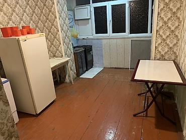 pulsuz elan yerlesdirmek: 3 otaqlı mənzildi lelinqrad tipli binanin 5 ci mərtəbəsində yerləşir — 4