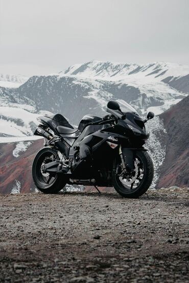 купить мотоцикл минск в бишкеке: Спортбайк Kawasaki, 1000 куб. см, Бензин, Взрослый, Б/у