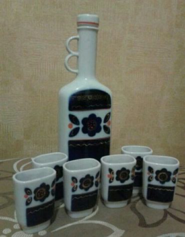 обеденный набор: Коньячный набор. Штоф.Городничкий Фарфоровый Завод (Городница). СССР