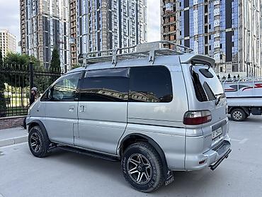 горный: Mitsubishi Delica: 1995 г., 2.4 л, Автомат, Газ — 4