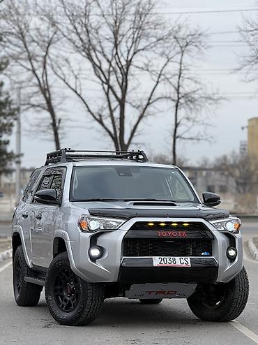 Toyota: Toyota 4Runner: 2019 г., 4 л, Автомат, Бензин, Внедорожник — 4