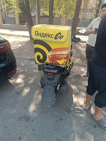 Мототехника: Скутер 49 cc для курьерской доставки - Объем двигателя: 49 куб. см — 2