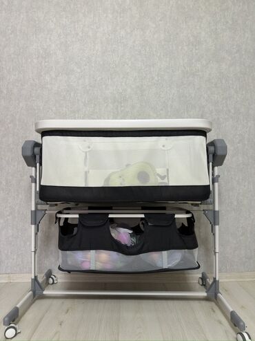 автоматическая люлька качалка цена: Люлька, Б/у, Колыбель, Металл, цвет - Белый, Платная доставка, Самовывоз