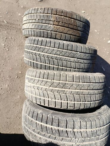 шины на рекс: 215/45 17 
RoadX, Китай - 8000 с./4 шт.
2023 г., состояние - 80-90%