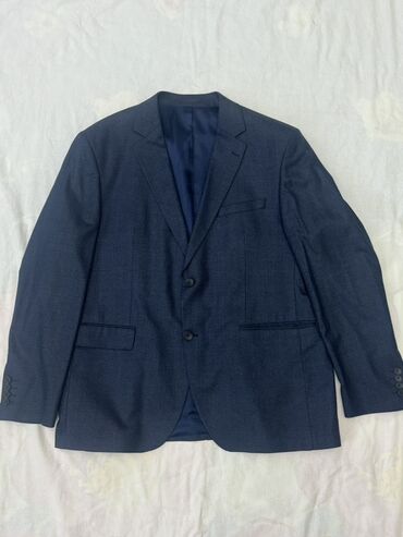 мужской костюм на прокат: Классический мужской костюм-тройка Mario Sarto Milano (Slim Fit)