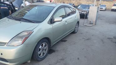 kvadrasikl satılır: Toyota Prius: 1.5 l | 2008 il