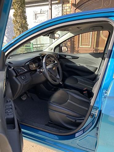 Chevrolet: Chevrolet Spark: 2018 г., 1 л, Вариатор, Бензин, Хэтчбэк — 9