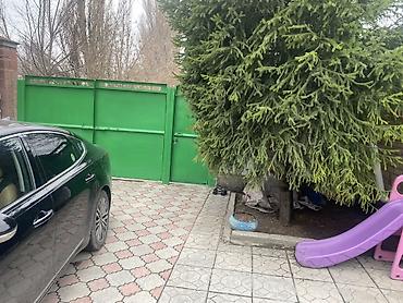 Продажа коттеджей и домов: Дом с благоустроенным двором и просторной летней зоной - Ухоженный — 2