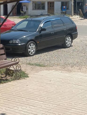 Toyota: Toyota Avensis: 1999 г., 1.6 л, Механика, Бензин, Универсал
