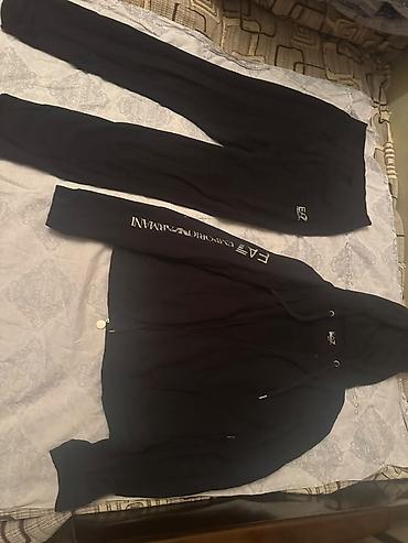 emperio armani: Emporio Armani sportivniy kostyum satilir. Cox az geyinilib, ela — 7