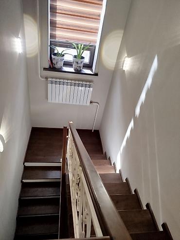 Продажа коттеджей и домов: 6 комнат и более, 180 м², 5 соток, Бишкек, Ак-Орго ж/м Собственник — 18