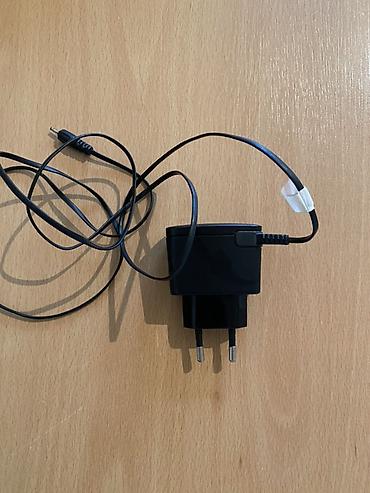 philips xenium 9@9u: Nokia şarj cihazı. Islek veziyyetde
Whtsp var — 2