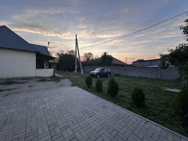 продаю дом совхоз фрунзе: Дом, 100 м², 6 комнат, Собственник, Косметический ремонт