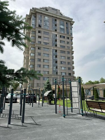 Продажа домов: 5 и более комнат, 200 м², Элитка, 16 этаж, ПСО (под самоотделку)