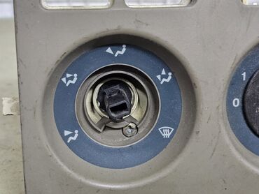 Блоки климат контроля: Блок климат контроля Land Rover 2000 г., Б/у, Оригинал, Германия — 6