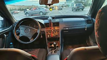 mercedes c203: Mercedes-Benz C 200: 2 l | Sedan — 3