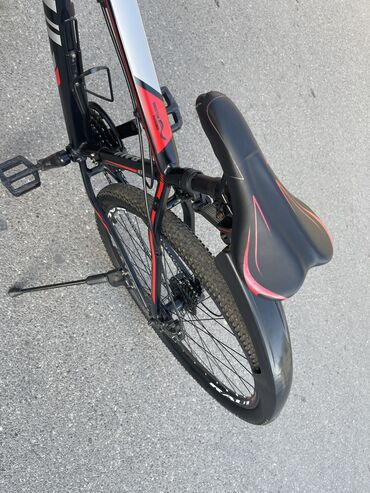 Şəhər velosipedləri: Salam velesebet yayda alindi sukuter alindigi icin surulmedi Demey — 8