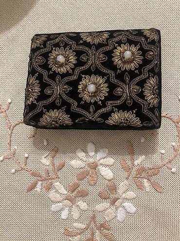 Portmone, pulqabıları: Əl işi zərif cüzdan/kiçik çanta - Material: Qara məxmər parça — 2