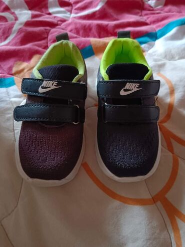 veličina obuće za bebe: Nike, Veličina - 22