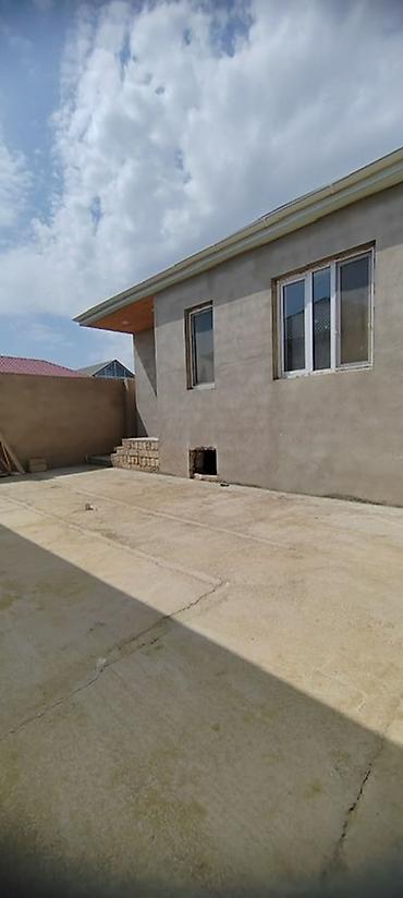 Həyət evləri və villaların satışı: Suraxanı 3 otaqlı, 90 kv. m, Yeni təmirli — 2