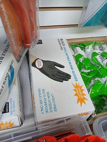 Перчатки одноразовые Black Vinyl/Nitrile Blend Gloves - Материал at lalafo.kg Перчатки одноразовые Black Vinyl/Nitrile Blend Gloves - Материал