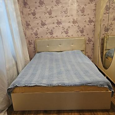 Çarpayılar: - İkinefərlik çarpayı - Rəng: açıq krem/bej - Başlıq hissəsi — 1