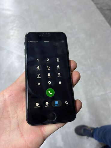 Apple iPhone: IPhone SE 2020, Qara, Barmaq izi — 4