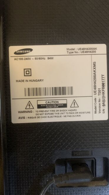 ekrani siniq televizor: Б/у Телевизор Samsung Led 48" HD (1366x768), Самовывоз