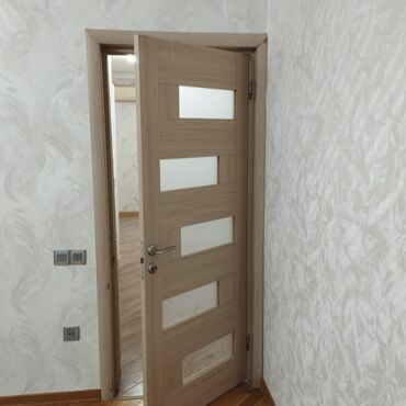 Otaq qapıları: Mebel iç qapıları – açıq palıd 80 manat 4 dened rəngində, müasir — 8