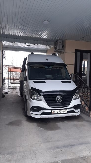 автомобиль сапог: Автобус, Mercedes-Benz, 2011 г., 2.7 л