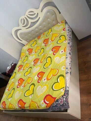 Кухонные гарнитуры: Taxt 200azn. Olcu 170×210. Unvan Nerimanov m 0985 Nigaz