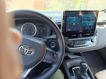 corola: Toyota Corolla: 2020 г., Автомат, Гибрид, Седан — 4