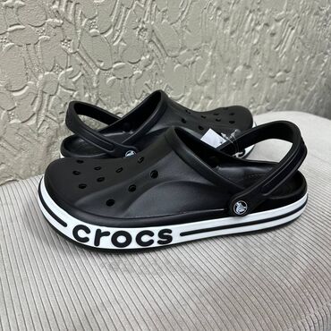Кроссовки и спортивная обувь: CROCS 🐊🐊