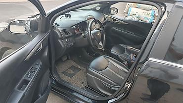 полик спарк: Chevrolet Spark: 2019 г., 1 л, Автомат, Бензин, Хэтчбэк — 7
