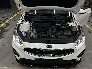 Kia: Kia Cerato: 2019 г., Седан — 8
