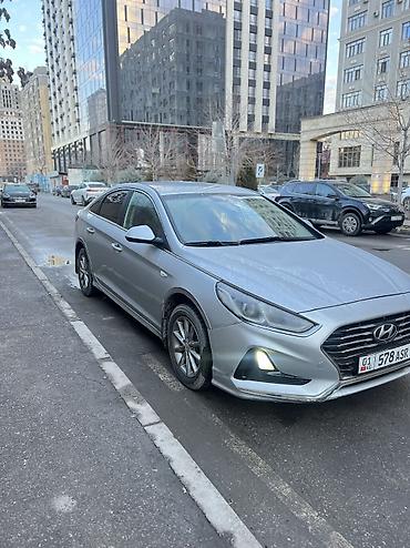 Hyundai: Hyundai Sonata: 2018 г., 2 л, Автомат, Газ, Седан — 3
