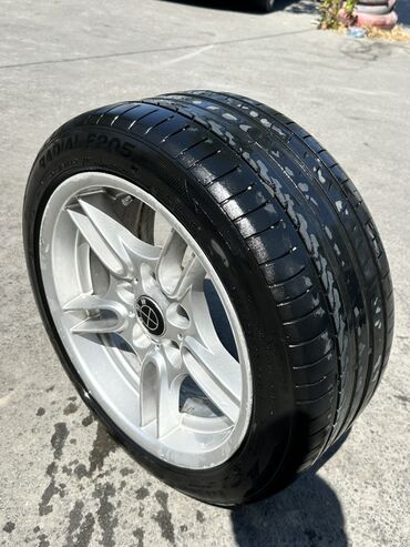 teker çorabı: İşlənmiş Disk təkər BMW 235 / 45 / R 17, 5 Boltlu