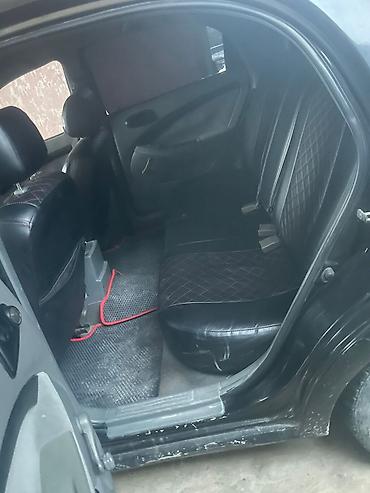 Chevrolet: Chevrolet Lacetti: 2010 г., 1.6 л, Механика, Бензин, Седан — 4