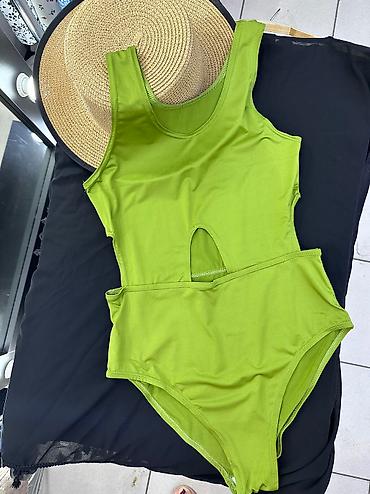 pull and: Первые 2 нет чашек
Новые 44;46;48 размеры
Все фотографии живые! — 2