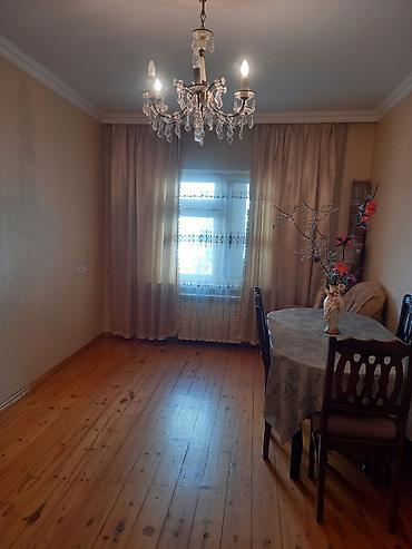samaxida kirayə ev: KİRAYE ev verilir. 2 otaqlı TAM TEMİRLİ menzil . Eşyalarla — 2
