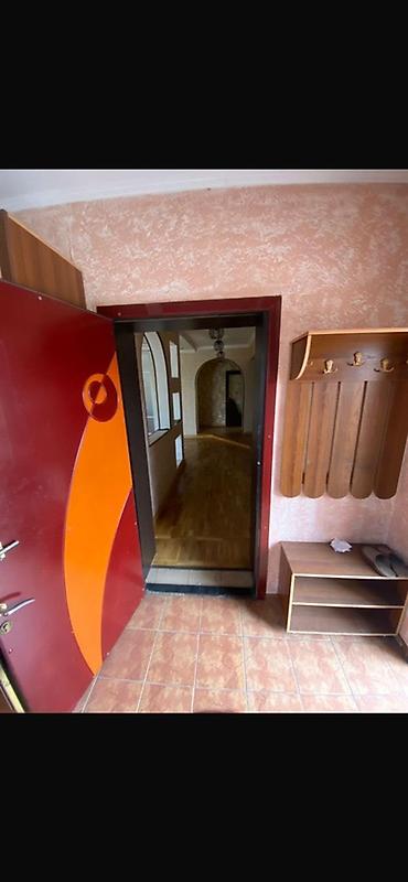 Продажа коттеджей и домов: По первой линии ул Горького, ориентр Панфилова/Горького Двухэтажный — 4